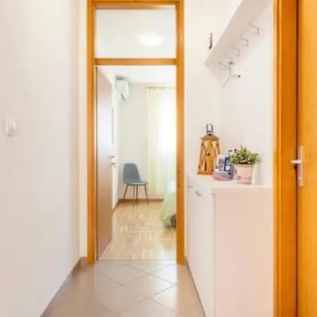 Trogir, Sea View Appartement